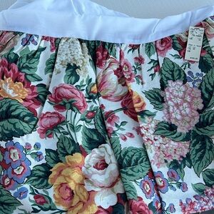 MKCB twin bed skirt beautiful heavy quality. Designer brand .